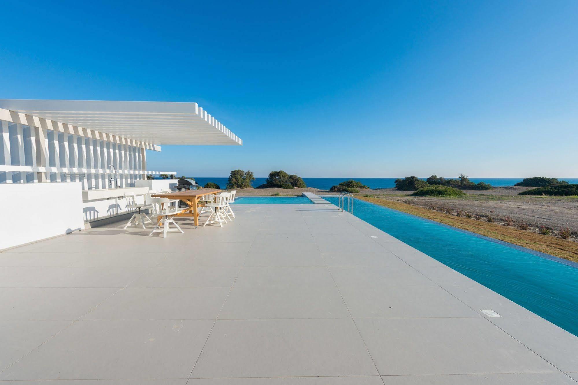Albatross Beach Front Villas Gennadi Exterior foto
